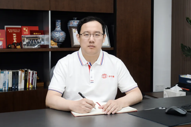 [转载锦绣天宁]南宫NG28：查文浩和他的“一步哲学”